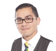 Diego Correa De Bogotá. Diseñador de Interiores. Agradecido con la vida. Contemplativo.